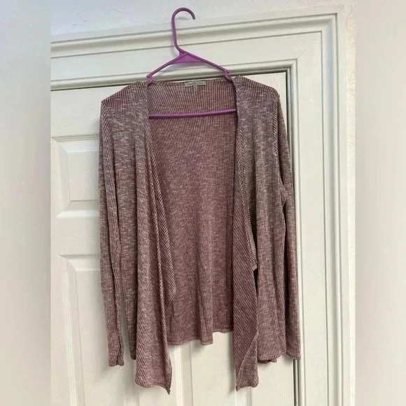 Charlotte Russe Sweaters - Women’s Charlotte Russe Pink Light Weight Cardigan Size Large